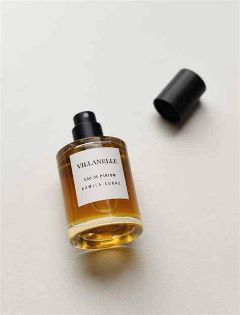 [S1E8] Villanelle's Perfume 